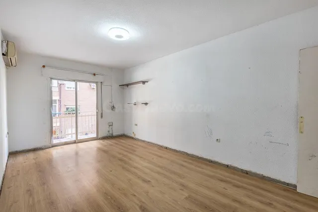 Piso de 3 dormitorios con terraza en plena zona Fontiveros — 5