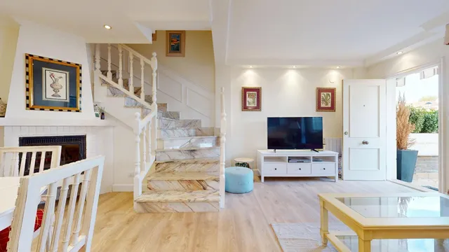 Chalet en primera línea de Laredo — 6