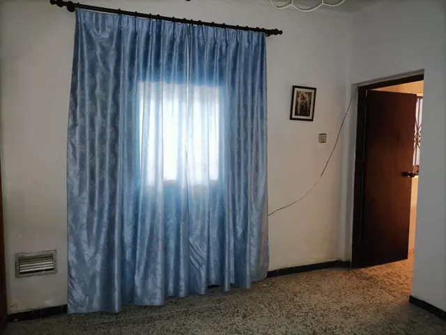 OPORTUNIDAD DE DOS CASAS EN UNA — 27