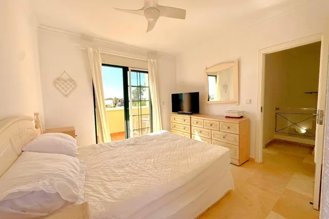 Villa Independiente Orientada al Sur con Vistas al Mar, Piscina Privada y Apartamento Separado en La Fuente — 22