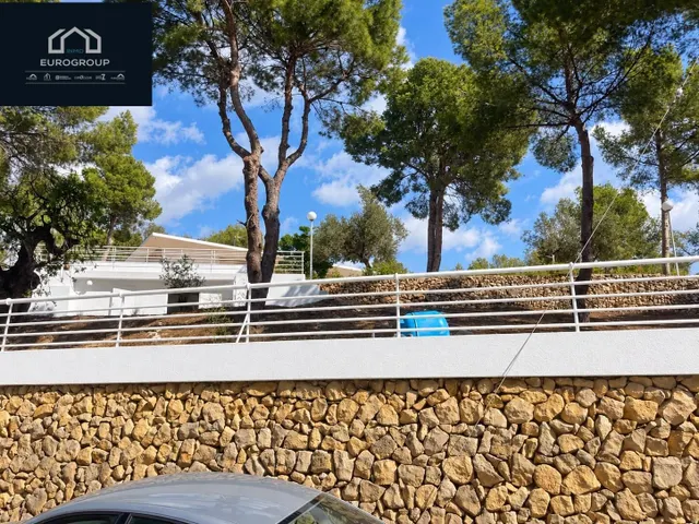 ESPECTACULAR VILLA CON 5 DORMITORIOS Y 4 BAÑOS, 450 M2 Y 3600 M2 DE PARCELA EN BENIDORM — 24