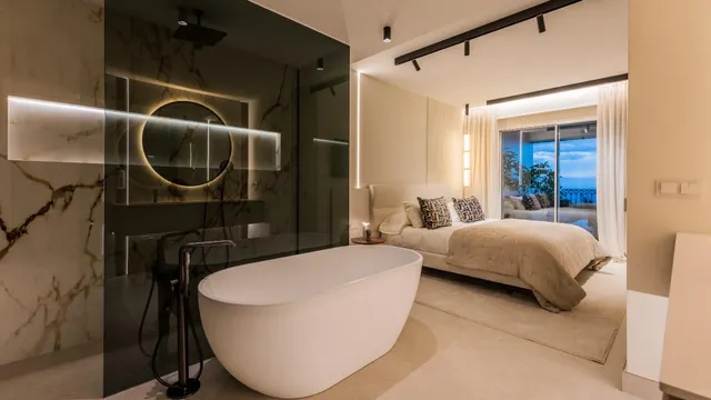 Apartamento de lujo reformado de 3 dormitorios y 2 baños con vistas al mar. Sierra Blanca — 30