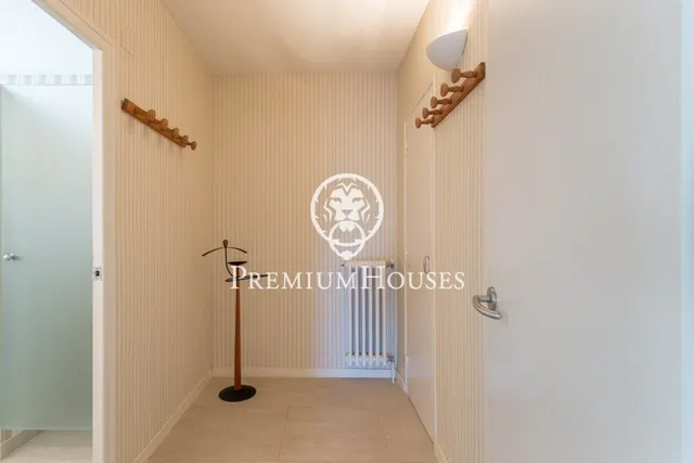 Casa en venta con piscina en Sant Andreu de Llavaneres — 29