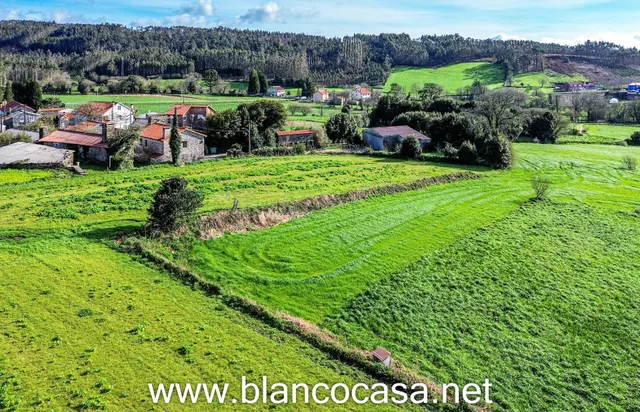 CASA +TERRENO+ ALPENDRES en Cabana de Bergantiños(A Coruña)  - foto 2