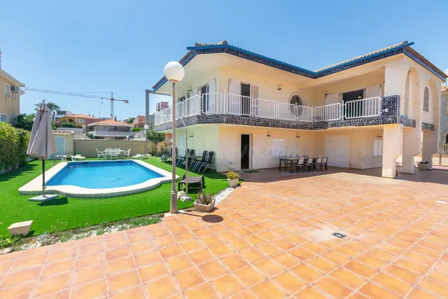 Villa 5 habitaciones 293m² en venta - La Zenia - foto 2