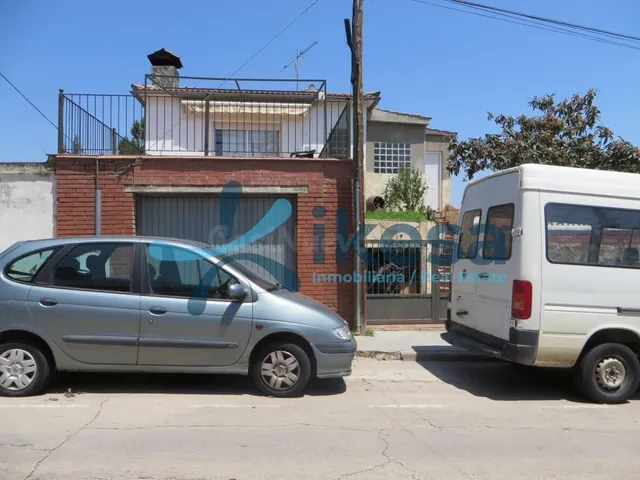VENTA DE CASA ADOSADA EN LLIÇA D'AMUNT, BARCELONA. ACTIVO IN