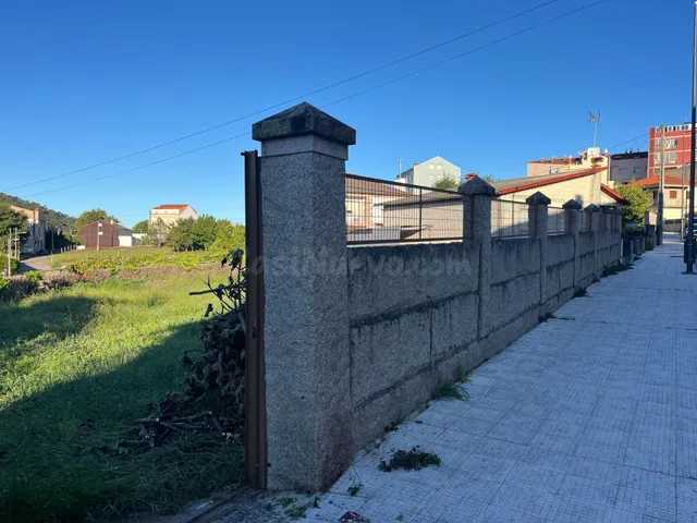Solar urbano de 825 m2 en Seixo, cerca de las playas de Loira y Aguete — 4