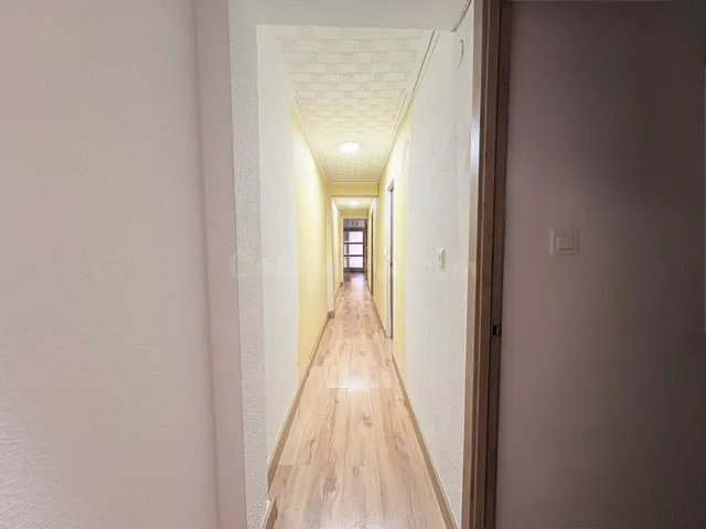 VIVIENDA CON INQUILINO, REFORMADA Y A UN PASO DEL CENTRO EN  - foto 4