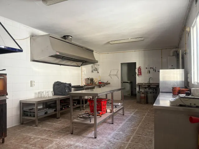 LOCAL COMERCIAL EN ALCORNOCALEJOS — 2