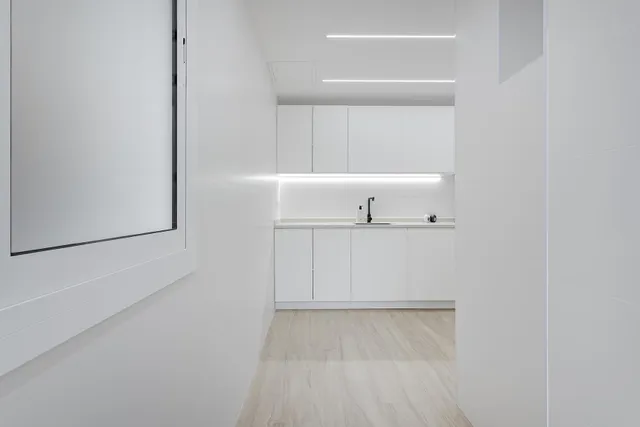 EXCLUSIVO PISO DE 153m2 CON 5 DORMITORIOS — 15