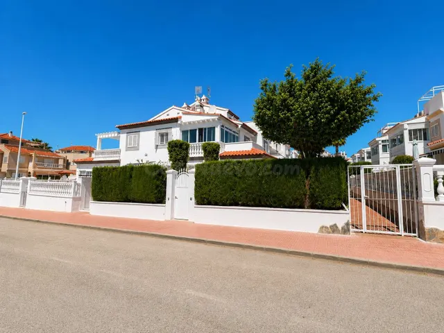 Piso 3 habitaciones 97m² en venta - La Zenia — 25