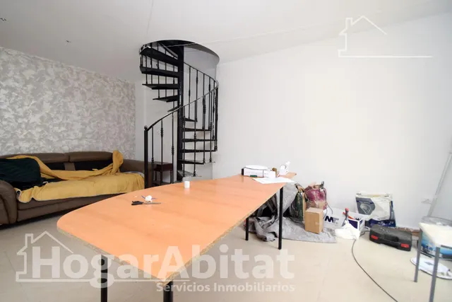 ¡CENTRO DE LLIRIA! ESPACIOSO, SEMINUEVO Y REFORMADO CON TERRAZA Y ASCENSOR — 36