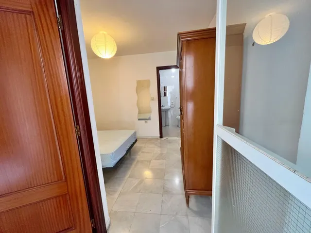Apartamento de 1 dormitorio con terraza junto a la Universidad – El Ejido — 8