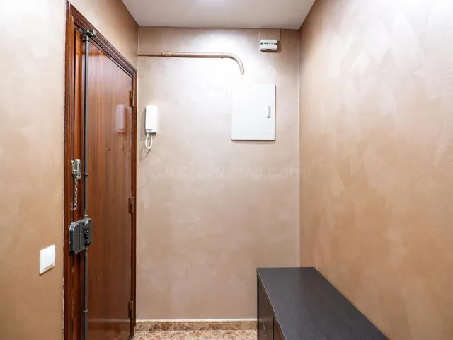 Piso en venta en Via Favència, Barcelona – Nou Barris — 2