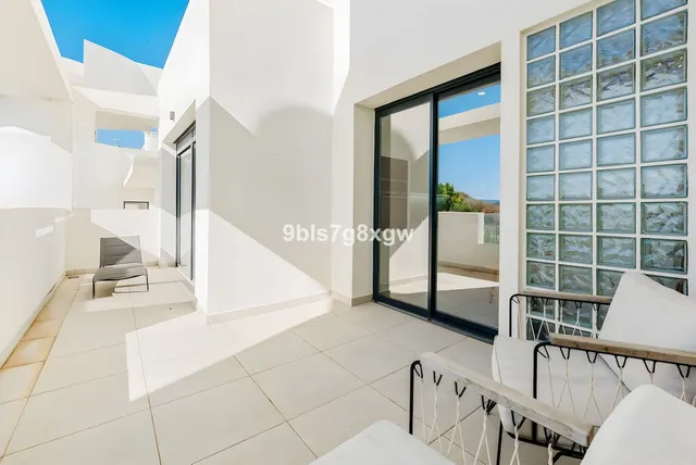 Apartamento 2 habitaciones 121m² en venta - Costa Del Sol — 34