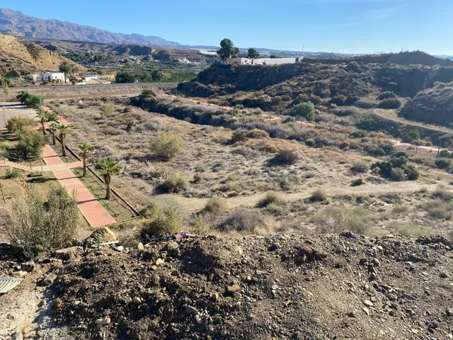 Excelente oportunidad de inversión en Benahadux: Terreno par - foto 3