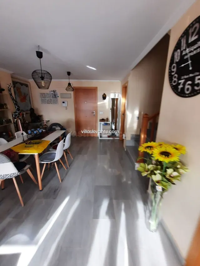 DUPLEX CON URBANIZACION COMPLETA — 3
