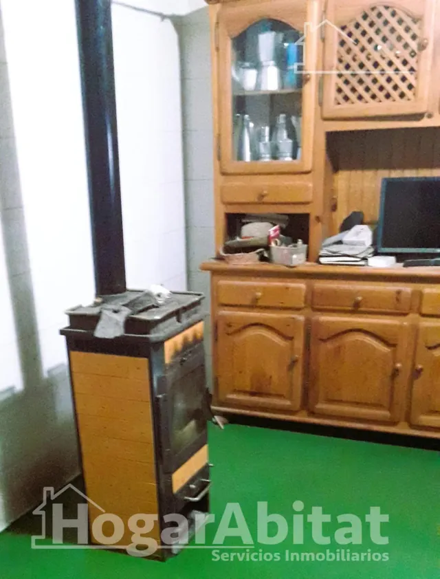 CHALET CON JARDÍN Y CON MUCHAS POSIBILIDADES — 10