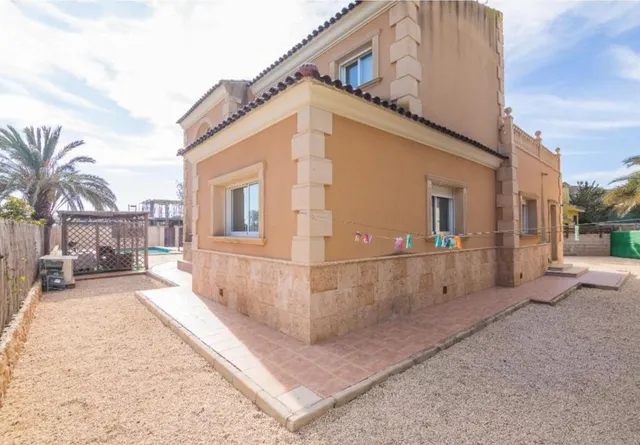 Casa chalet en valeverde — 47