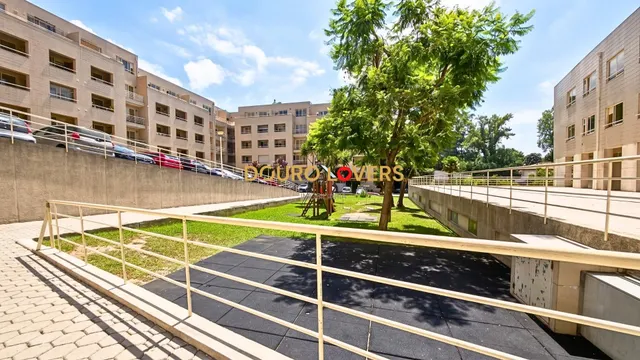 Apartamento 2 habitaciones 131m² en alquiler - Valadares — 27