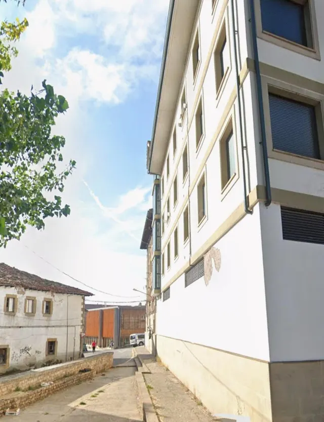 Garaje en Venta en Alto Campoo, Reinosa - Oportunidad Única  - foto 3
