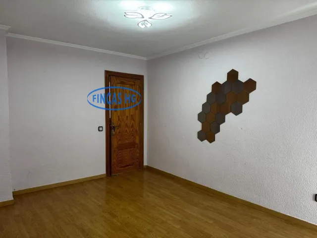 vivienda junto al museo Marq — 20