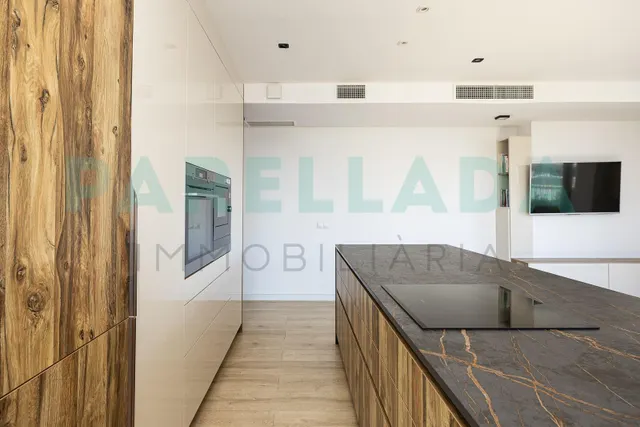 Precioso Ático de obra seminueva  con 2 plazas de aparcamiento y 2 trasteros incluidos — 6