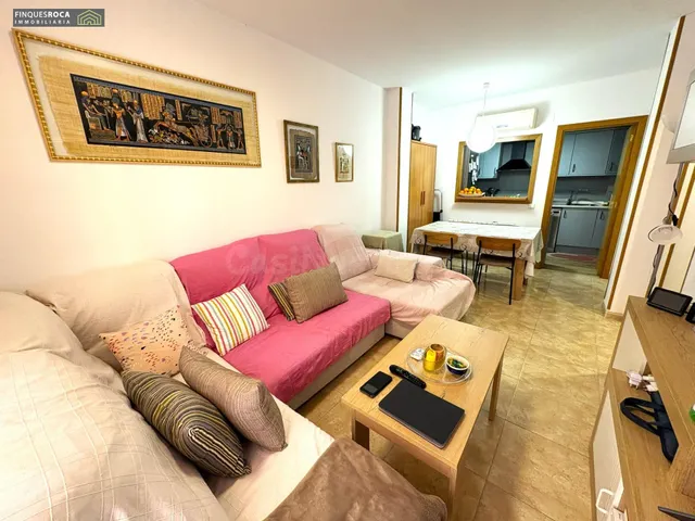 Piso de 3 Dormitorios, Baño, Cocina independiente, comedor-e - foto 2