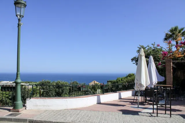 Casa 4 habitaciones 172m² en venta - Maro - Cuevas de Nerja — 24