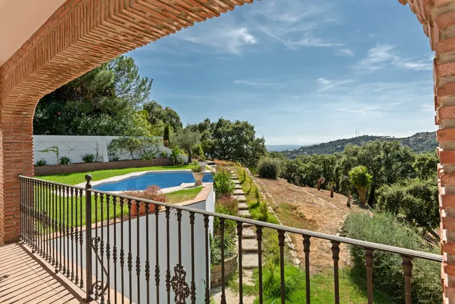 Chalet 4 habitaciones 400m² en venta - Costa Del Sol — 46