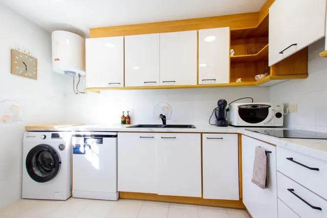 Maravilloso duplex con vistas al mar, parking y piscina comunitaria. — 9