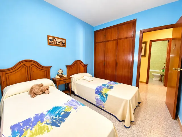 Amplio piso de 4 dormitorios con terraza en Calle San Antonio – Alcalá de los Gazules — 16