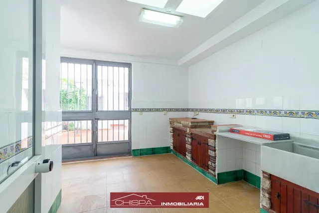 Casa de pueblo en el casco urbano de Nàquera — 10