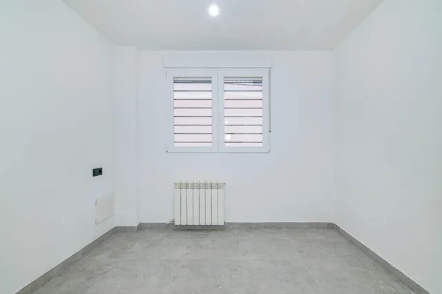 ¡Tu nuevo hogar en Cenes de la Vega te espera! ✨ — 34
