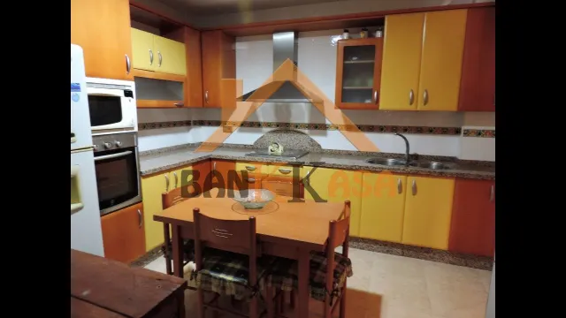 SE VENDE VIVIENDA SOBRE LOCAL EN SANTA MARÍA DEL ÁGUILA — 19