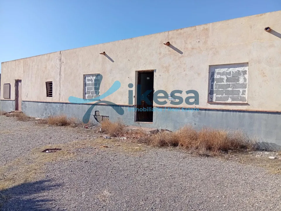 Venta de Casa en Tabernas, Almería - ¡Tu Oportunidad de Vivir en el Sur de España!