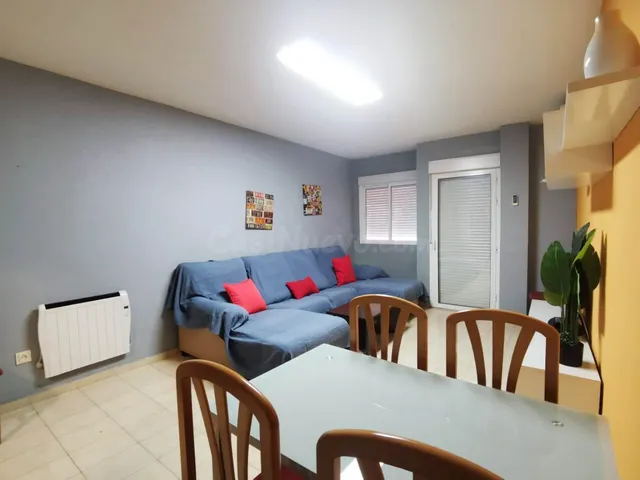 Amplio Piso en Alquiler en el Centro de Cáceres - Ideal para - foto 3