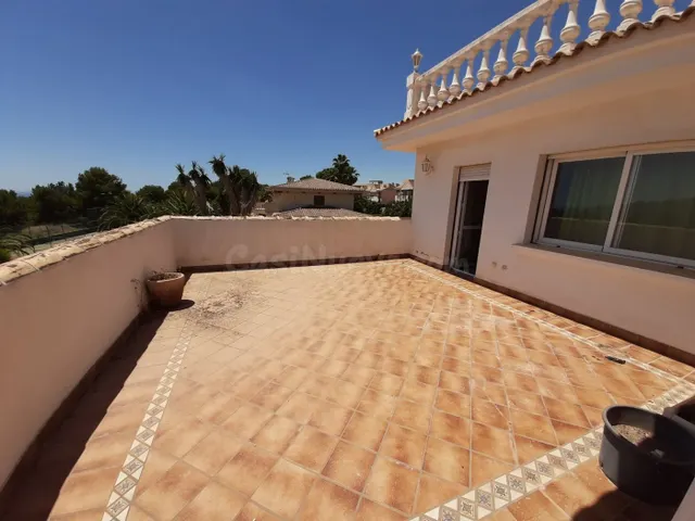 Ocasión - Rebajado solo el mes de junio. Gran Chalet indepen - foto 3