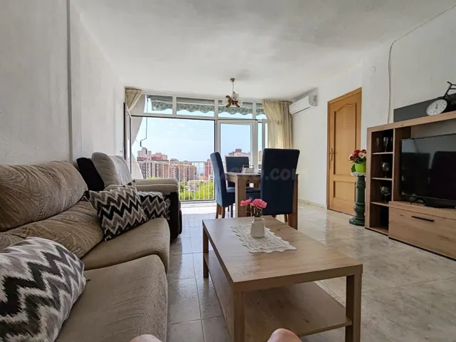 Acogedor Piso en el Corazón de Benidorm - ¡Tu Refugio Ideal! — 3