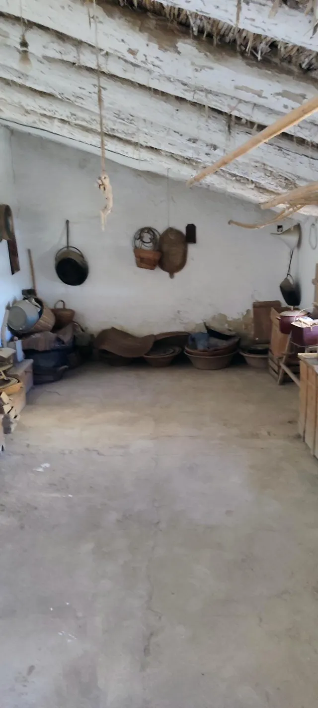 VENTA DE CASA EN PURCHENA  ( ALMERÍA ) CON GRAN ESTILO E HISTORIA DE 4 habitaciones. — 21