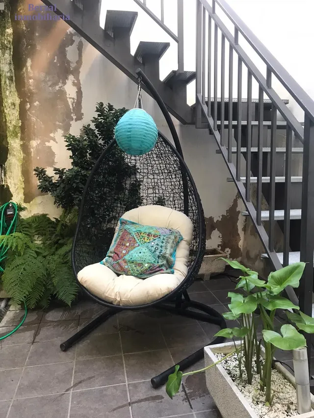 Vivienda SINGULAR en el centro de Logroño.Planta baja, más dos. Terraza de sesenta metros y jardin con pozo. — 34
