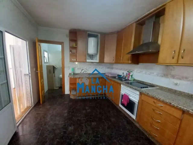 *130.000€* .INMOBILIARIA LA MANCHA VENDE CASA EN LA GINETA-ALBACETE. — 16