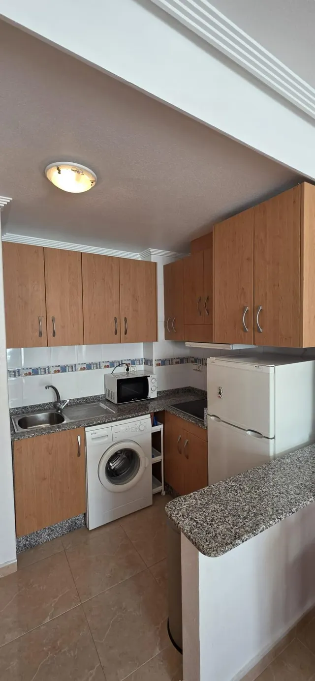 TORREVIEJA AL LADO PLAYA EL CURA ESTUDIO GRAN ESTADO 99.000€ ...OJO (NO SE PUEDE ANUNCIAR) — 5