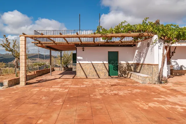 Casa con terreno 6 habitaciones 130m² en venta - Andalucia - foto 3