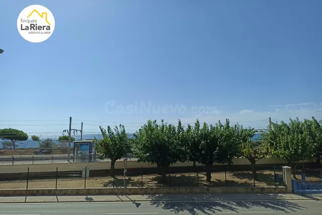 PISO EN PRIMERA LINIA EN ARENYS DE MAR !! — 2
