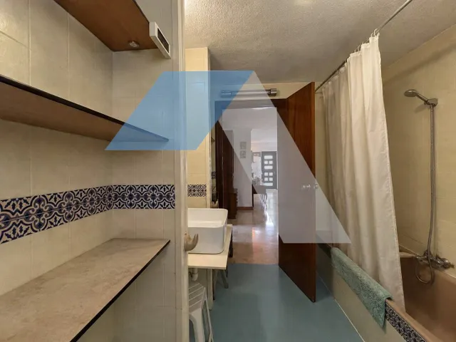 Chalet con gran parcela y múltiples posibilidades en Los Girasoles — 27