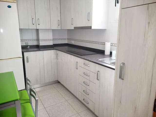 PISO DE DOS habitaciones CON GARAJE Y TRASTERO - foto 5