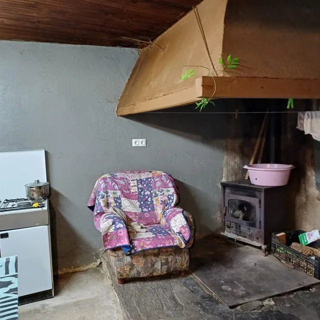 SE VENDE CASA DE ALDEA EN ARZUA PARA REFORMAR — 11