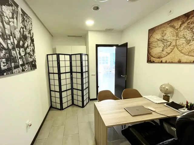 Local comercial 376m² en venta - Marbella — 7