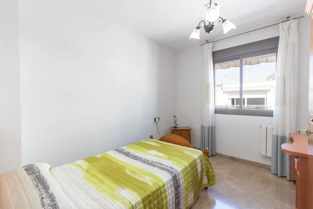 ¡exclusiva vivienda unifamiliar con patio privado en Armilla! — 24